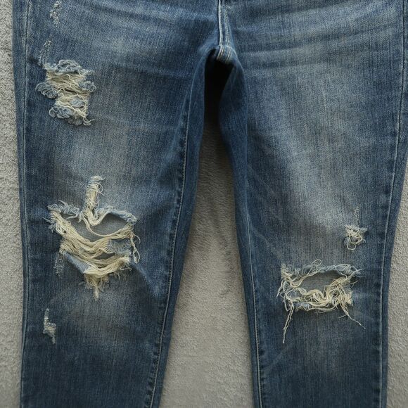 Judy Blue Jeans Junior's 1/25 Mid-Rise Relaxed Straight 25" Inseam Destroyed - Picture 12 of 16